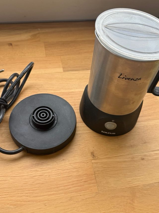 Espumador de leche Taurus Livenza