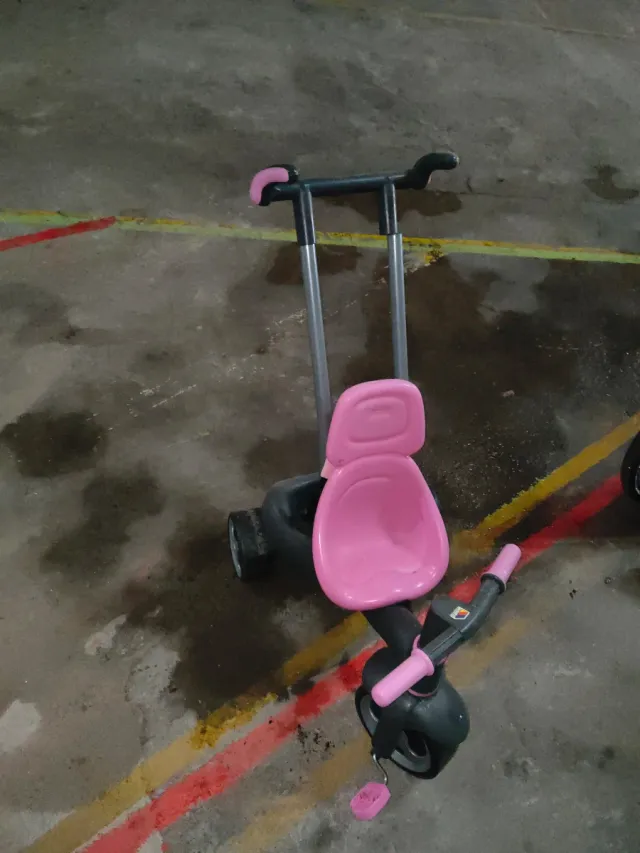 Triciclo niña rosa