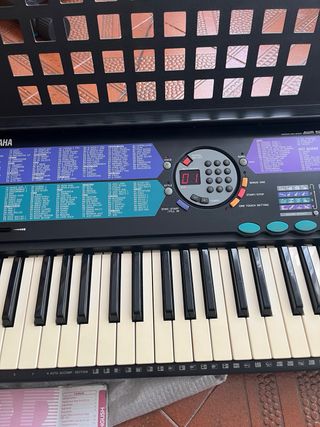 Teclado Yamaha PSR-185