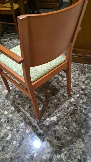 Silla de madera para dormitorio asiento tapizado
