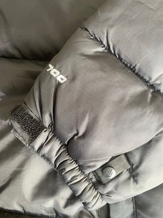 Cazadora The North Face Negra 700