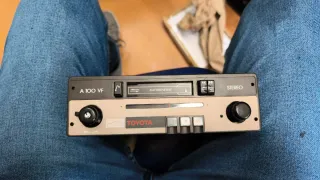 Rádio Toyota A 100 VF