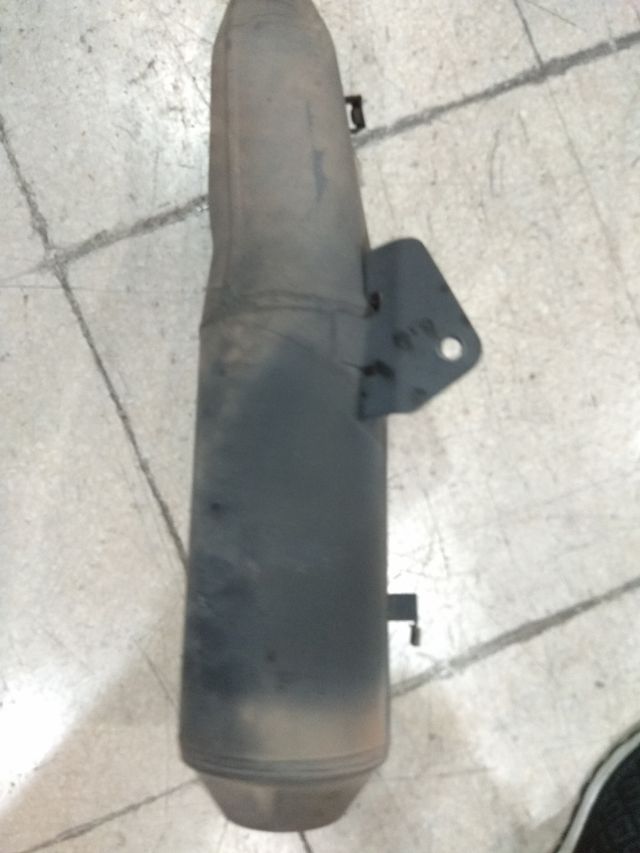 Tubo escape honda CB 125 F