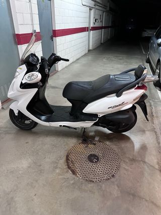 Kymco Grand Dink 125cc