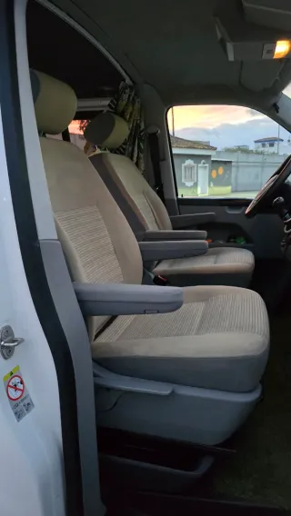 Volkswagen Transporter T5 2011