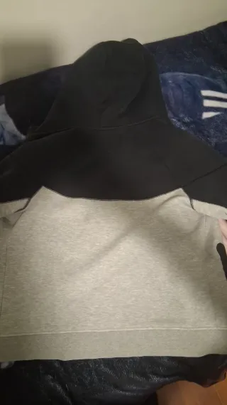 Sudadera Nike Tech Fleece Negra y Gris