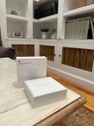 Estuche Carga Inalámbrica AirPods A1938