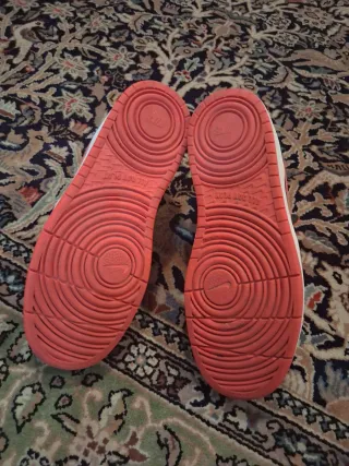 Scarpe Nike Rosse e Nere