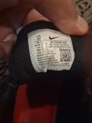 Scarpe Nike Rosse e Nere