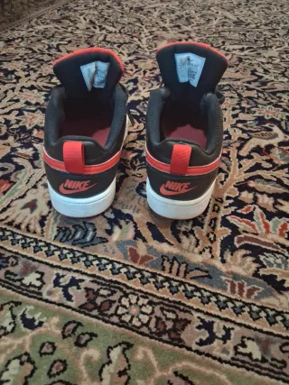 Scarpe Nike Rosse e Nere