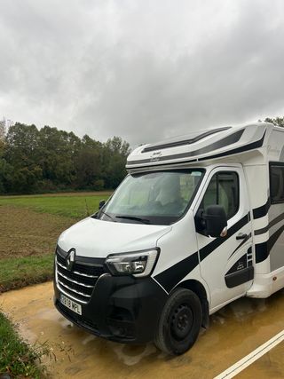 Mc Louis Yearling – Cama en isla, 41.000 km, impec