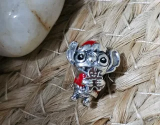 Charm Stitch Navideño