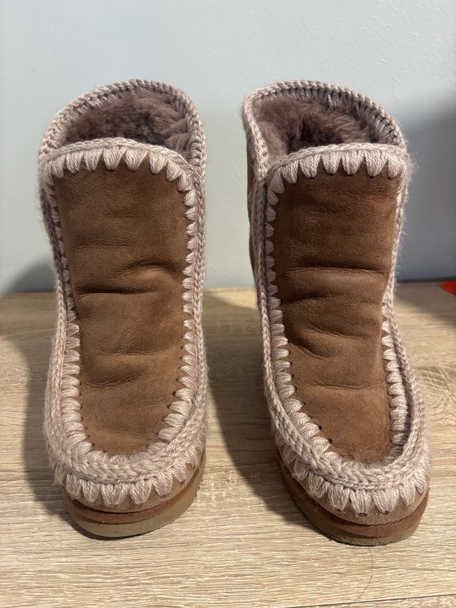 Botas Mou
