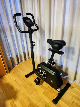 BODYTONE DU30 Bicicleta estática smart y funda