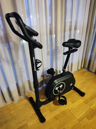 BODYTONE DU30 Bicicleta estática smart y funda