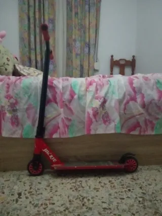 Patín infantil JOLKIE rojo