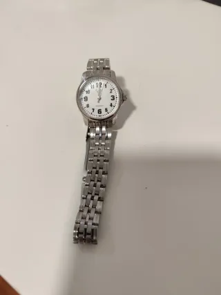 Reloj Casio Plata y Blanco