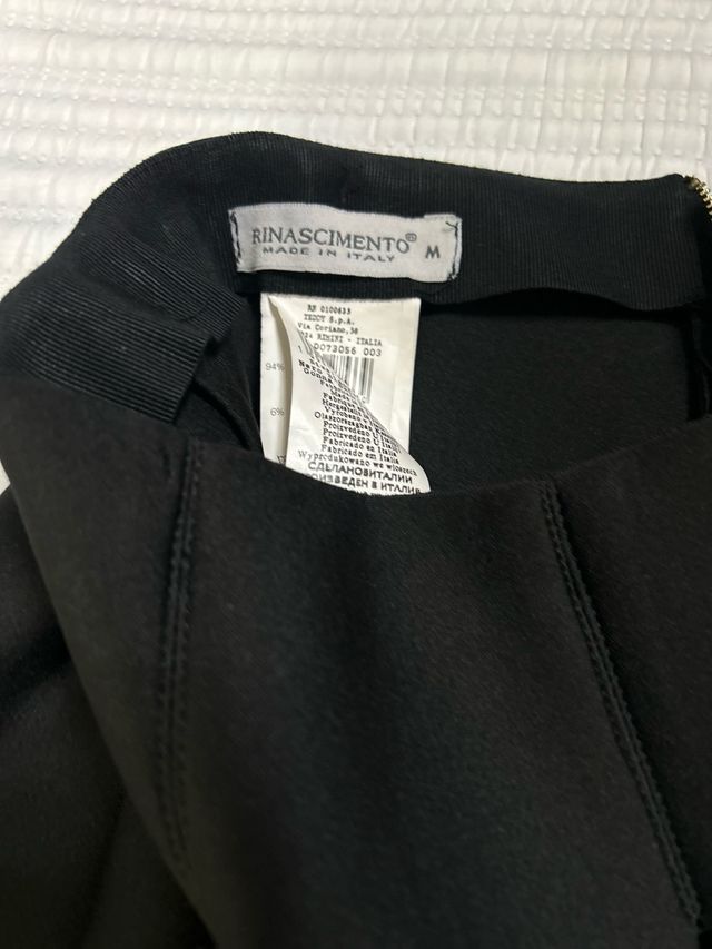 Falda Rinascimento Negra con Cadena