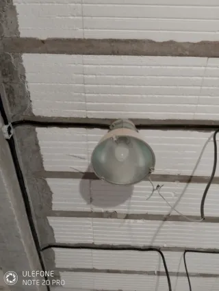 Foco industrial colgante