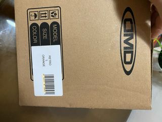 Casco naranja estilo retro dmd