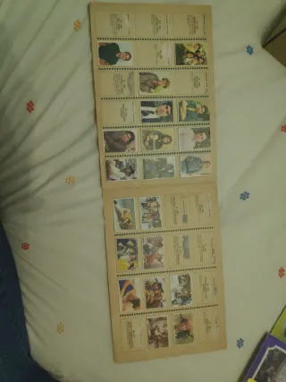 Álbum Figuras Cromos Ediciones Este