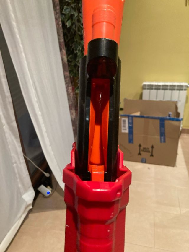 Pistola Fortnite Nerf Roja y Blanca sin balas