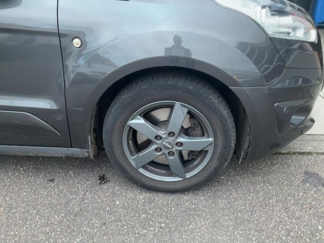 Ford Grand Tourneo Connect 1.5 TDCi Titanium 88 kW (120 CV)