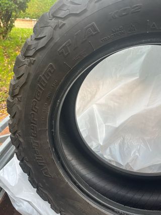 Neumático 4x4 BFGoodrich All-Terrain 265-60-18