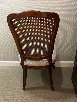 Sillas de comedor de madera y ratán