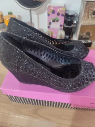 Zapatos de tacón negros talla 36