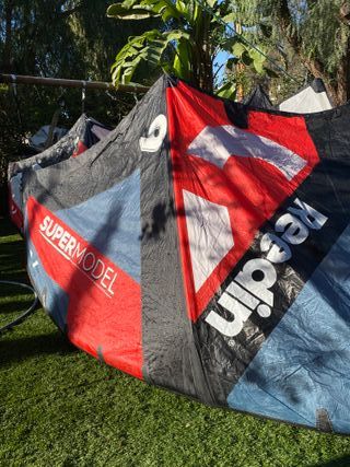 Kitesurf cometas y tablas