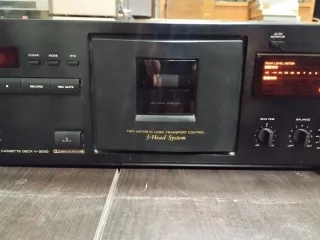 Platina Teac V-3000 Negra
