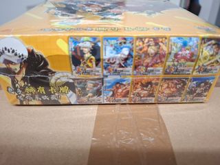 One Piece Yellow 2Y Display Box Sigillata