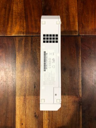 Console Nintendo Wii bianca completa di cavi