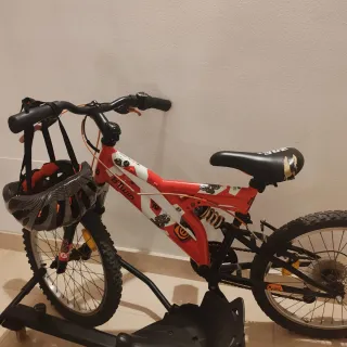 Bicicleta Infantil Roja B'Twin