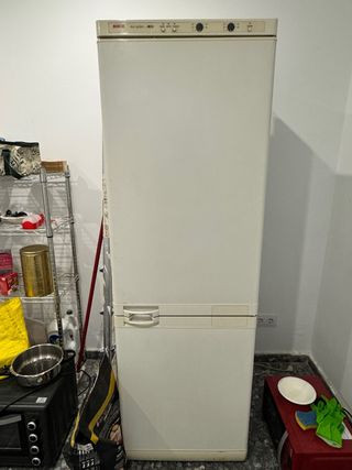 Frigorífico Bosch + Horno sobremesa y Microondas