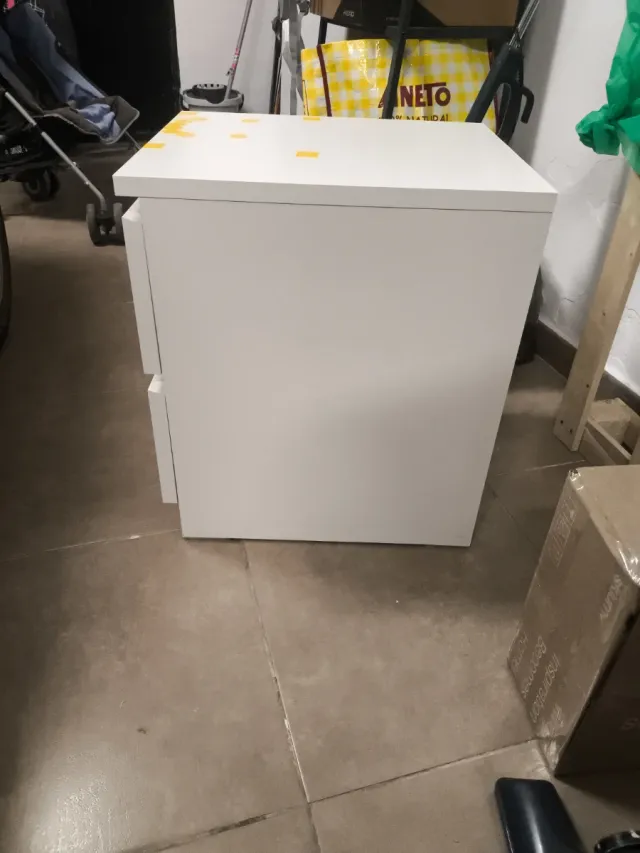 Comodino MALM Ikea Bianco