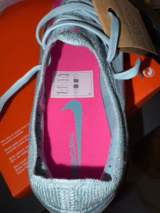 Botas Fútbol Nike Zoom Vapor 16 Pro FG Junior