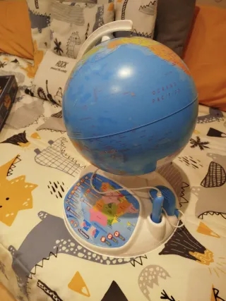 Globo terráqueo educativo infantil