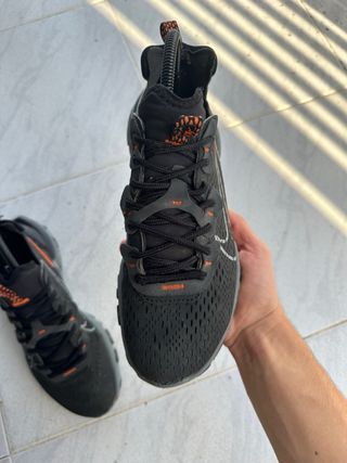 Nike Air Max React - 40