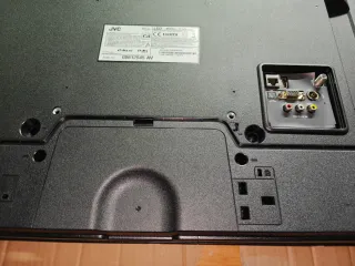 Televisión JVC de 58 pulgadas Negra