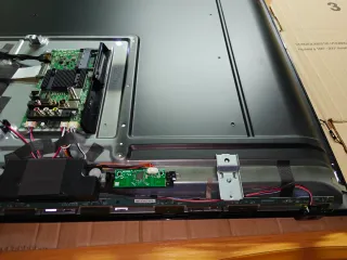 Televisión JVC de 58 pulgadas Negra