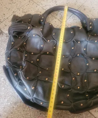 Borsa in pelle color oliva a mano o tracolla