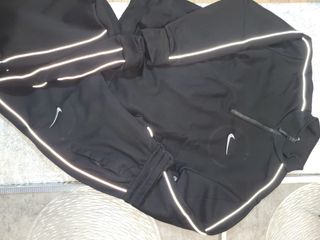 Conjunto Unisex Reflectante Bordado