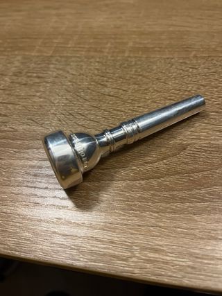 Boquilla 3C para trompeta marca Carol Brass