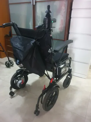 Silla de ruedas eléctrica