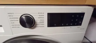 Lavadora Samsung SmartThings 9kg. Tiene 1 garantía