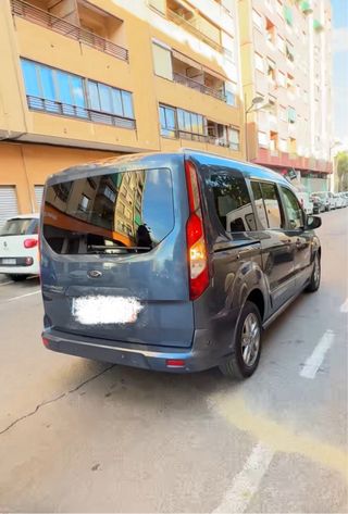 Paseos, viajes y transporte de pasajeros