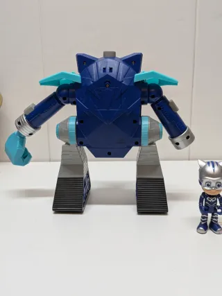 Muñeco Pijamask y 2 figuras