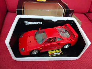Bburago Ferrari F40 1:18 con scatola originale
